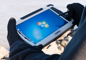 Algiz10X terepi ultra mobil PC